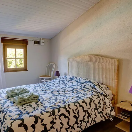 En Pleine Nature Pour 4 Pers., Grande Terrasse Et Jardin - Fr-1-828-10 *