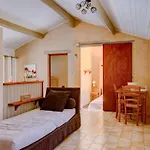 En Pleine Nature Pour 4 Pers., Grande Terrasse Et Jardin - Fr-1-828-10